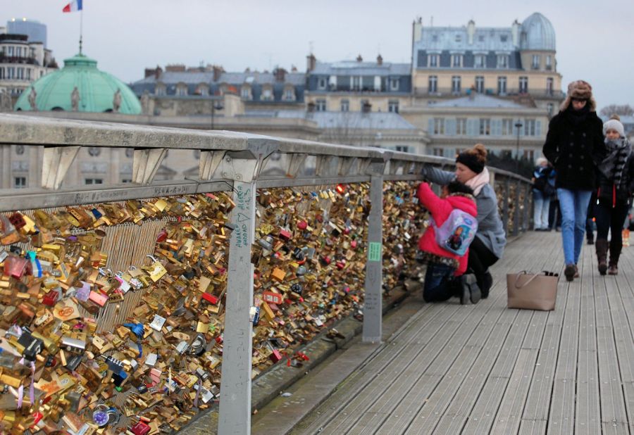 love locks 2c