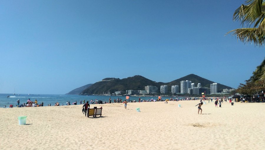 Dadonghai Beach